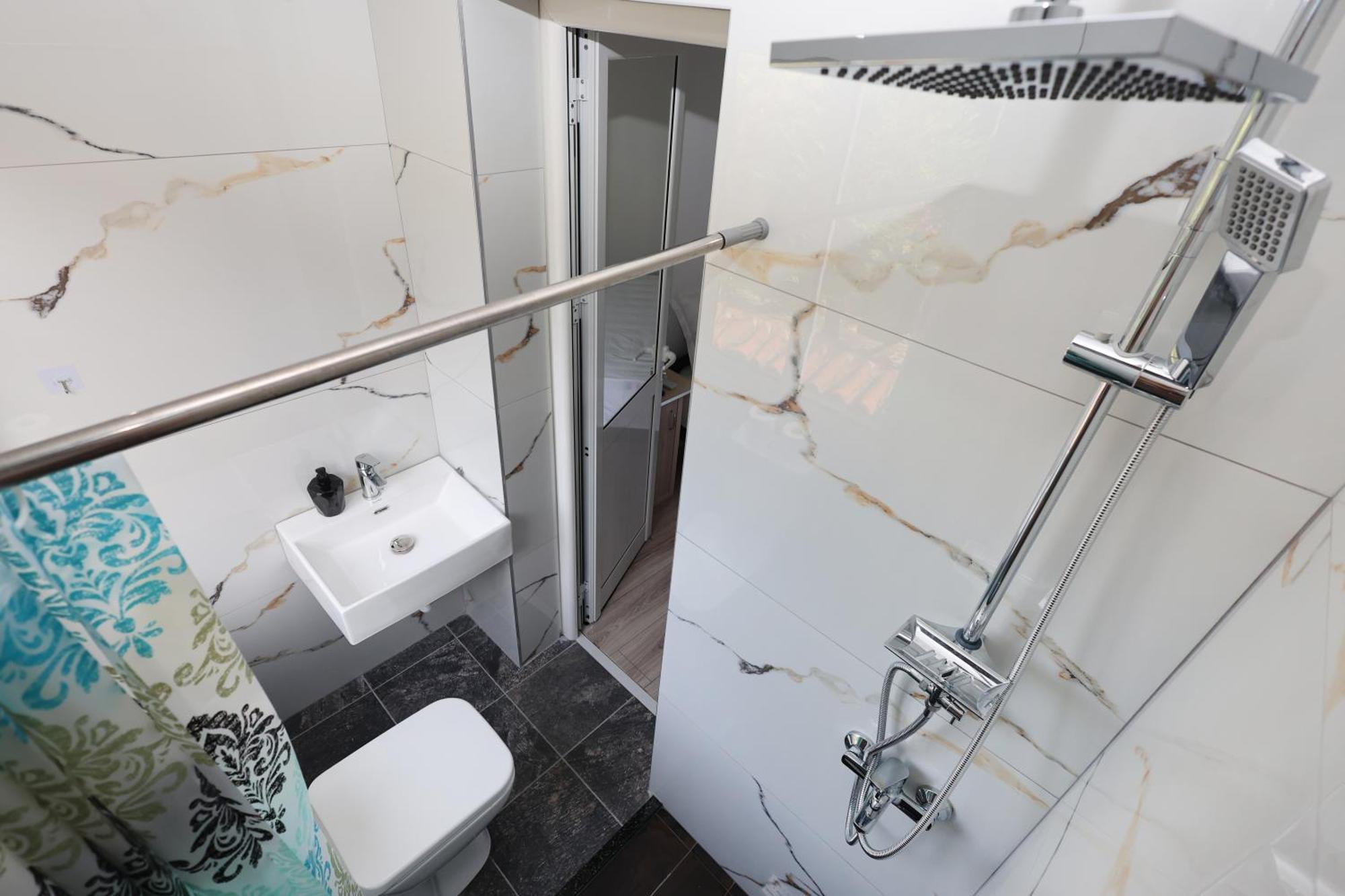 Guesthouse Noke Berat Eksteriør bilde